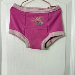Sesame Street Pink Elmo Training Pants Potty Underwear 100% Cotton Size 3T